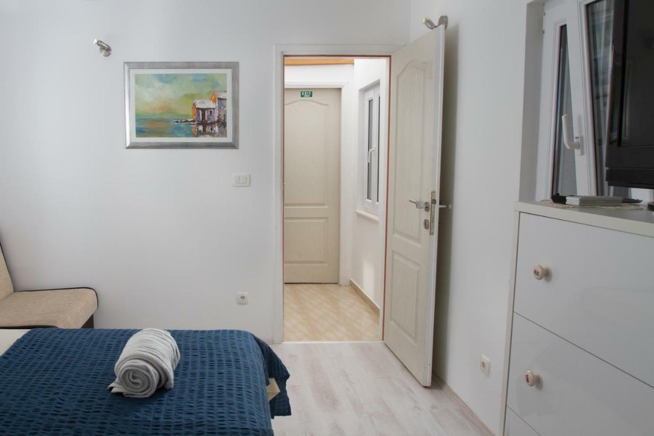 Apartments & Rooms Toni سبليت المظهر الخارجي الصورة