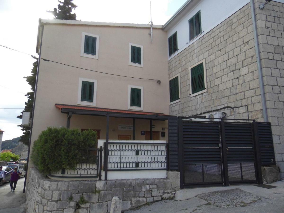 Apartments & Rooms Toni سبليت المظهر الخارجي الصورة